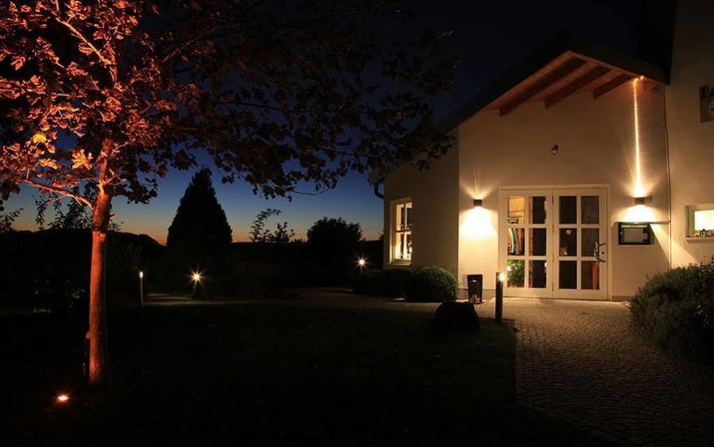 Landgut Schill Hotel Osthofen Luaran gambar