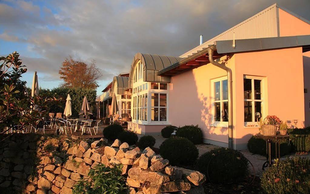 Landgut Schill Hotel Osthofen Luaran gambar