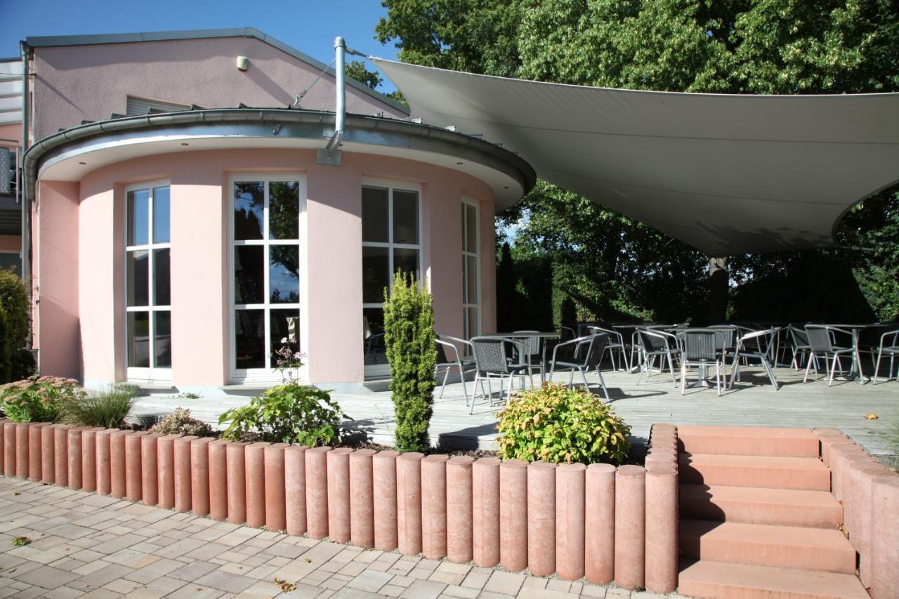 Landgut Schill Hotel Osthofen Luaran gambar